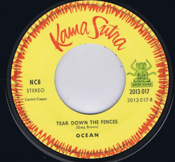 Ocean (3) : Put Your Hand In The Hand (7", Single)