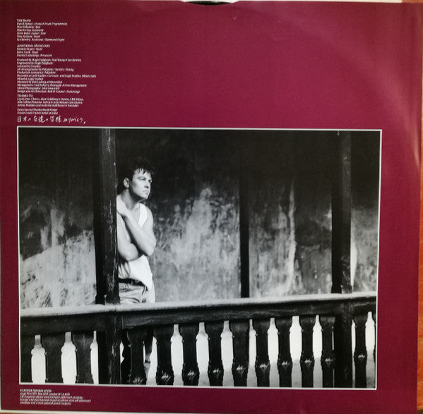 Paul Young : Between Two Fires (LP, Album)