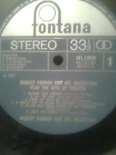 Robert Farnon And His Orchestra : Robert Farnon And His Orchestra Play The Hits Of Sinatra (LP, Album, RE)