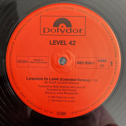 Level 42 : Lessons In Love (Extended Version) (12", Maxi)