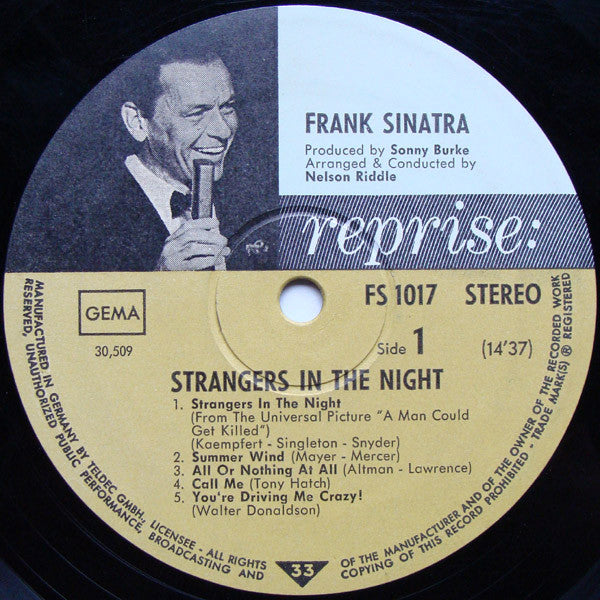 Frank Sinatra : Strangers In The Night (LP, Album)