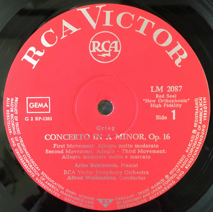 Edvard Grieg / Sergei Rachmaninoff - Arthur Rubinstein - Fritz Reiner, Chicago Symphony Orchestra - Alfred Wallenstein, RCA Victor Symphony Orchestra : Concerto In A Minor / Rhapsody On A Theme Of Paganini (LP, Album, RE)