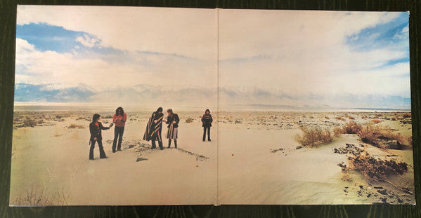 Wings (2) : Venus And Mars (LP, Album)