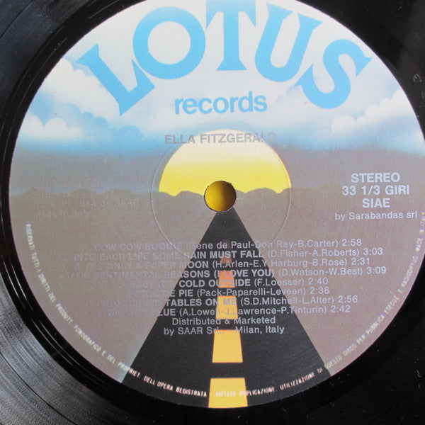 Ella Fitzgerald : Ella Fitzgerald (Sings With...) (LP, Comp)