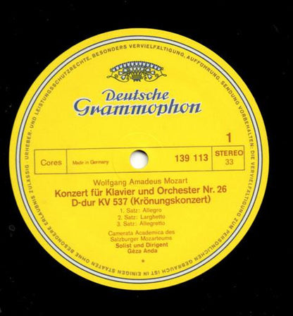 Wolfgang Amadeus Mozart : Piano Concerto No. 26, K. 537 "Coronation"; Piano Concerto No. 12, K. 414 (LP, RE)