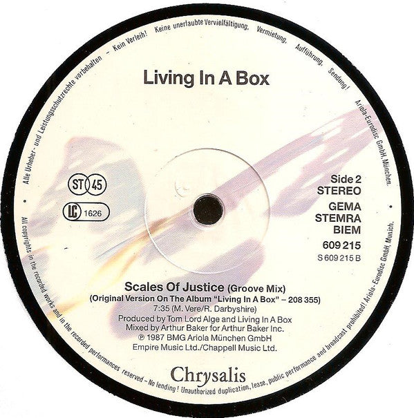 Living In A Box : Scales Of Justice (12", Maxi)