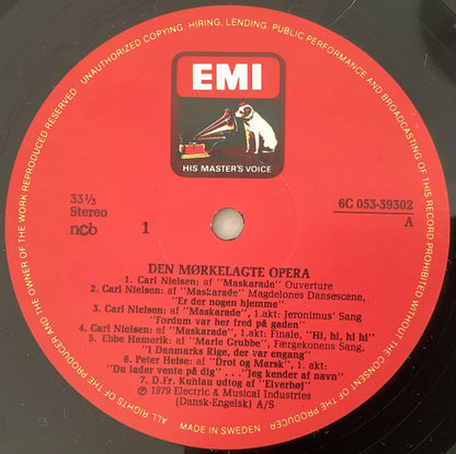 Various : Den Mørkelagte Opera (Kongelige Operasangere I Besættelsestidens Repertoire, Maskarade, Marie Grubbe, Drot Og Marsk, Elverhøj, Bohéme, Perlefiskerne, Carmen, Porgy Og Bess) (LP)
