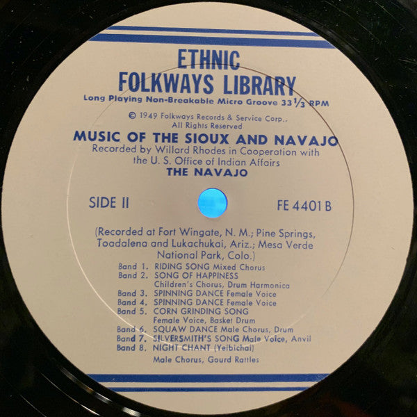 Sioux (3) / Navajo (4) : Music Of The Sioux And The Navajo (LP, Mono, Blu)