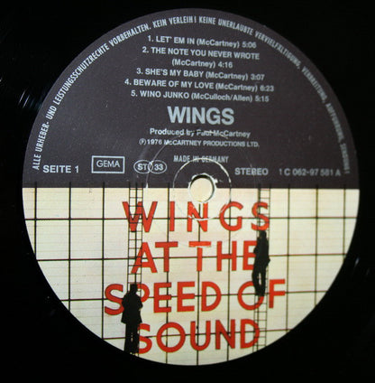 Wings (2) : Wings At The Speed Of Sound (LP, Album)