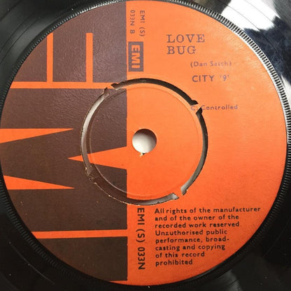 The City '9' Dance Band : Let Me In / Love Bug (7")