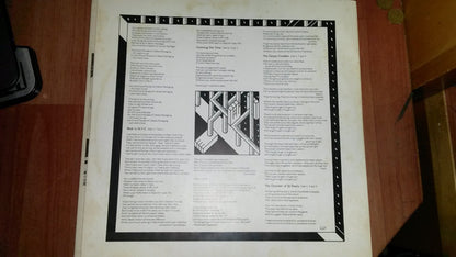 Genesis : The Lamb Lies Down On Broadway (2xLP, Album, RE)