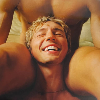 Troye Sivan : Something To Give Each Other (LP, Album, Ltd, Liq)