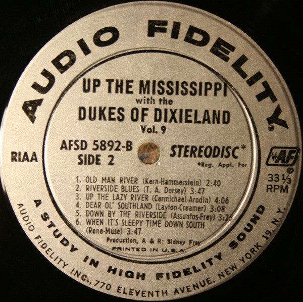 The Dukes Of Dixieland : Up The Mississippi With The Dukes Of Dixieland Vol. 9 (LP, Album, Gat)