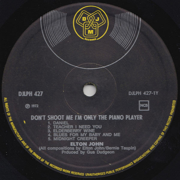 Elton John : Don't Shoot Me, I'm Only The Piano Player (LP, Album, Gat)