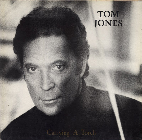 Tom Jones : Carrying A Torch (LP, Album)