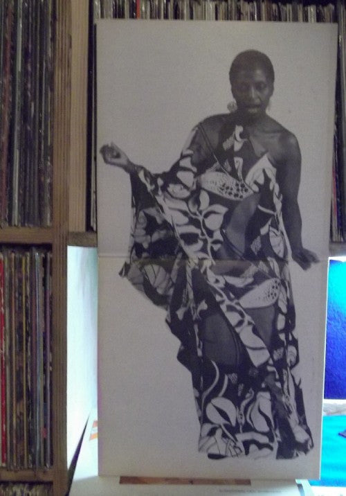 Miriam Makeba : A Promise (LP, Album, RE, Gat)