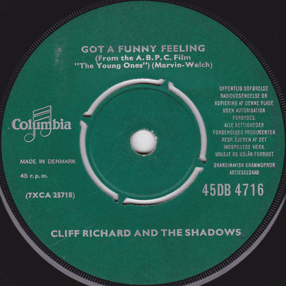 Cliff Richard : When The Girl In Your Arms Is The Girl In Your Heart / Got A Funny Feeling (7", Single, Gre)