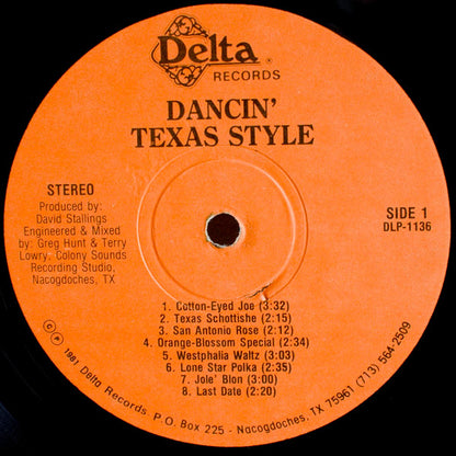Johnny Gimble, David Musgrave, Larry Stanley, David Stanley, Don Ambrose, Darrell Holt, Lou Chesnut : Dancin' Texas Style (LP, Album)