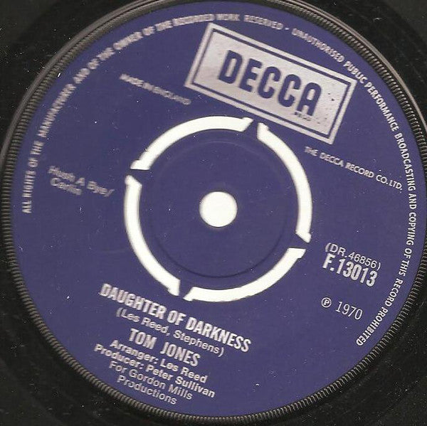 Tom Jones : Daughter Of Darkness (7", Single)