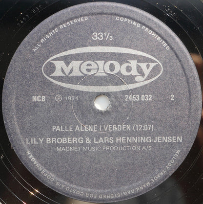 Bob Goldenbaum : Børnenes Godnathistorier + Palle Alene I Verden (LP, Album)