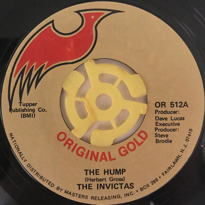 The Invictas : The Hump (7", Single)