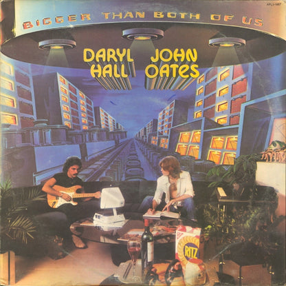 Daryl Hall & John Oates : Bigger Than Both Of Us (LP, Album)