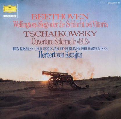 Ludwig van Beethoven, Pyotr Ilyich Tchaikovsky, Don Kosaken Chor Serge Jaroff, Berliner Philharmoniker, Herbert von Karajan : Wellingtons Sieg Oder Die Schlacht Bei Vittoria / Ouvertüre Solennelle »1812« (LP)