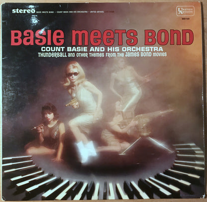 Count Basie Orchestra : Basie Meets Bond (LP, Album)