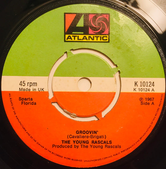 The Young Rascals : Groovin' (7", Single, RE, 4-P)