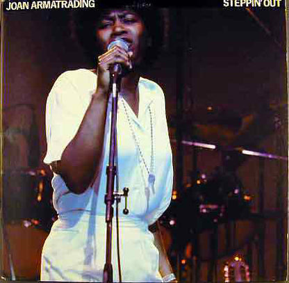 Joan Armatrading : Steppin' Out (LP, Album, Gat)