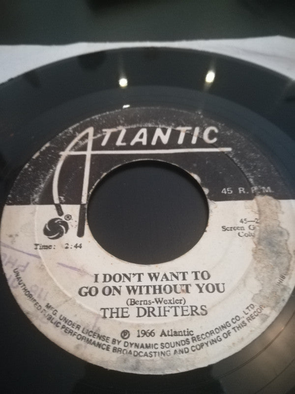 The Drifters : Under The Broadwalk / I Don't Want To Go On Without You (7", Single)