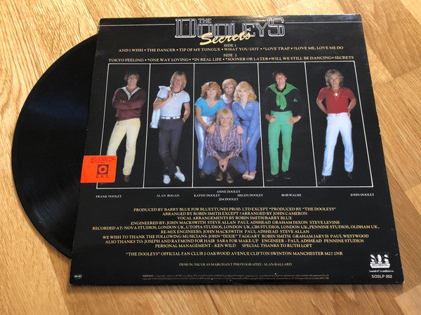 The Dooleys : Secrets (LP)