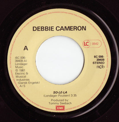 Debbie Cameron : So-Lé-La (7", Single)