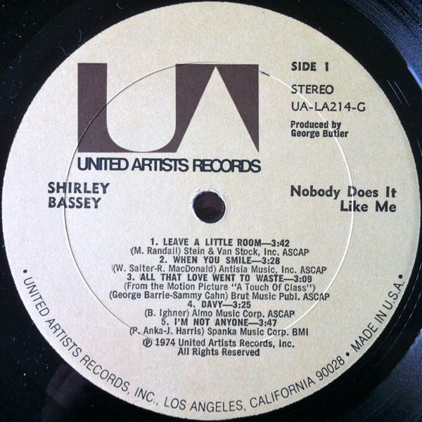 Shirley Bassey : Nobody Does It Like Me (LP, Album)