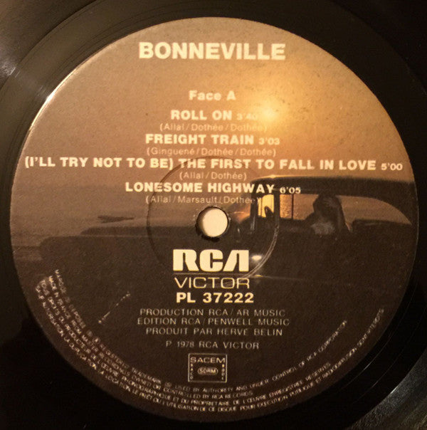 Bonneville (4) : Here & Dare (LP, Album)