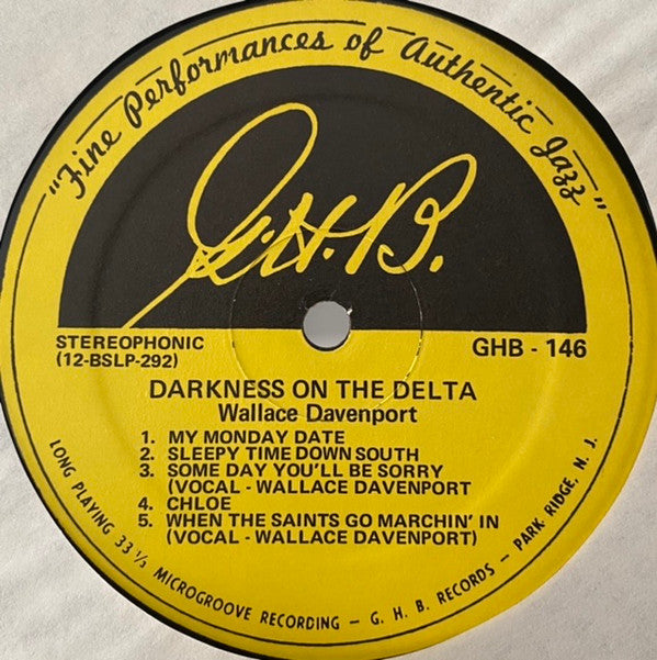 Wallace Davenport : Darkness On The Delta (LP, Album)