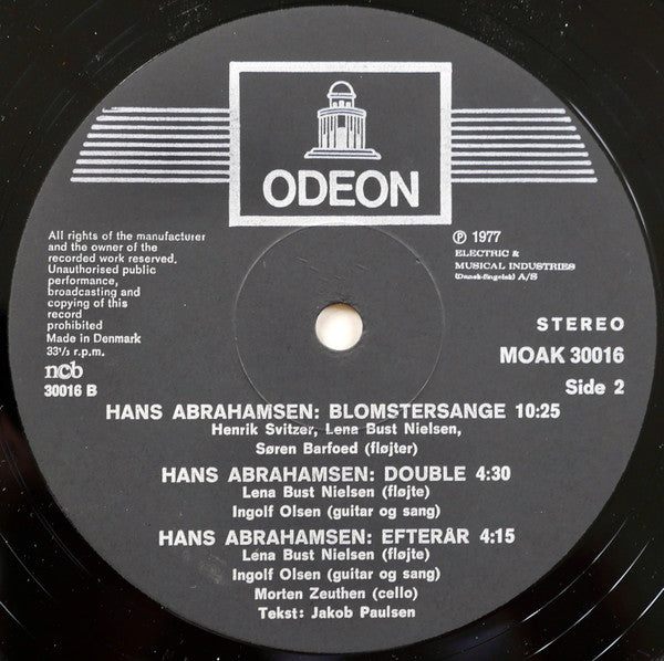 Ole Buck / Hans Abrahamsen, Lena Bust Nielsen, Ingolf Olsen, Morten Zeuthen, Søren Barfoed, Henrik Svitzer : Sommertrio / 14 Præludier / Blomstersange / Double / Efterår (LP)