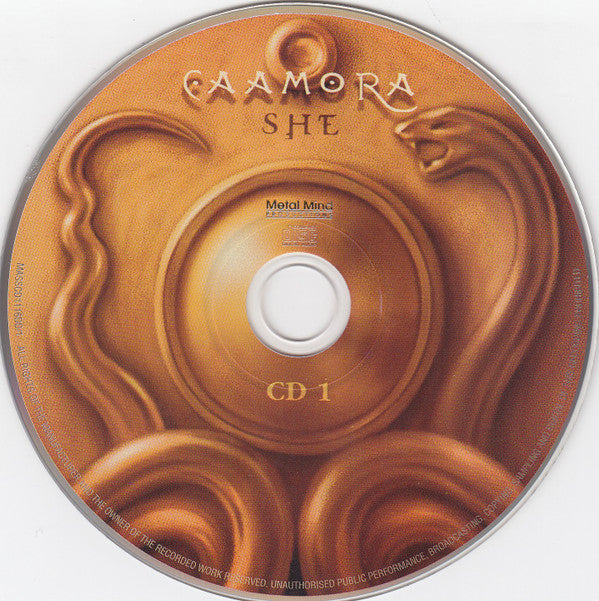 Caamora : She - The Definitive Edition (2xDVD, NTSC + 4xCD)