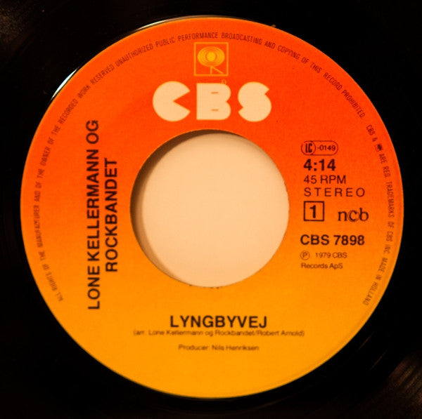 Lone Kellermann & Rockbandet : Lyngbyvej (7", Single)