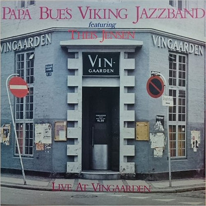 Papa Bue's Viking Jazz Band Featuring Theis Jensen : Live At Vingaarden (LP, Album)