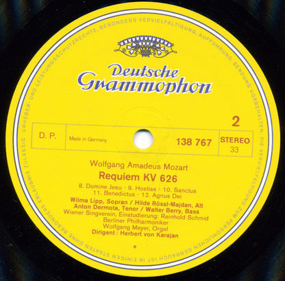 Wolfgang Amadeus Mozart ‧ Wilma Lipp ‧ Hilde Rössel-Majdan ‧ Anton Dermota ‧ Walter Berry ‧ Wiener Singverein ‧ Berliner Philharmoniker ‧ Dirigent: Herbert von Karajan : Requiem KV 626 (LP, RP)