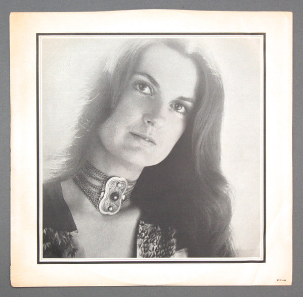 Sylvia Tyson : Woman's World (LP, Album, Win)