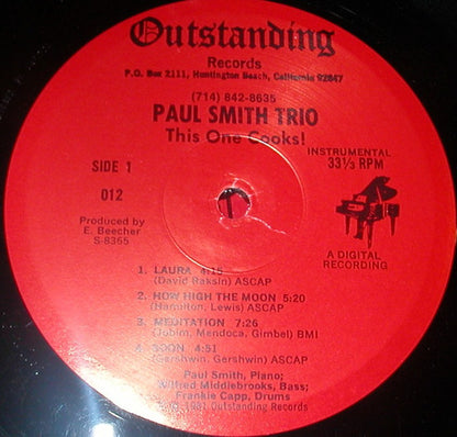 The Paul Smith Trio : This One Cooks (LP)